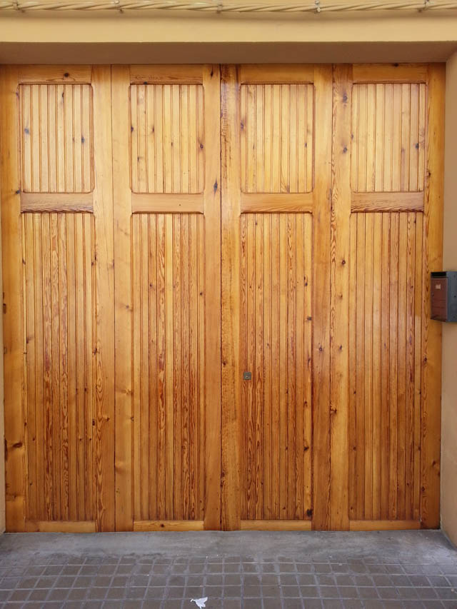 puerta_madera_pino